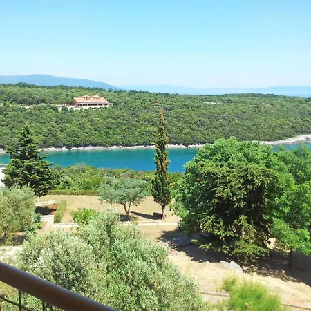 Duga Uvala.8 Apartment *